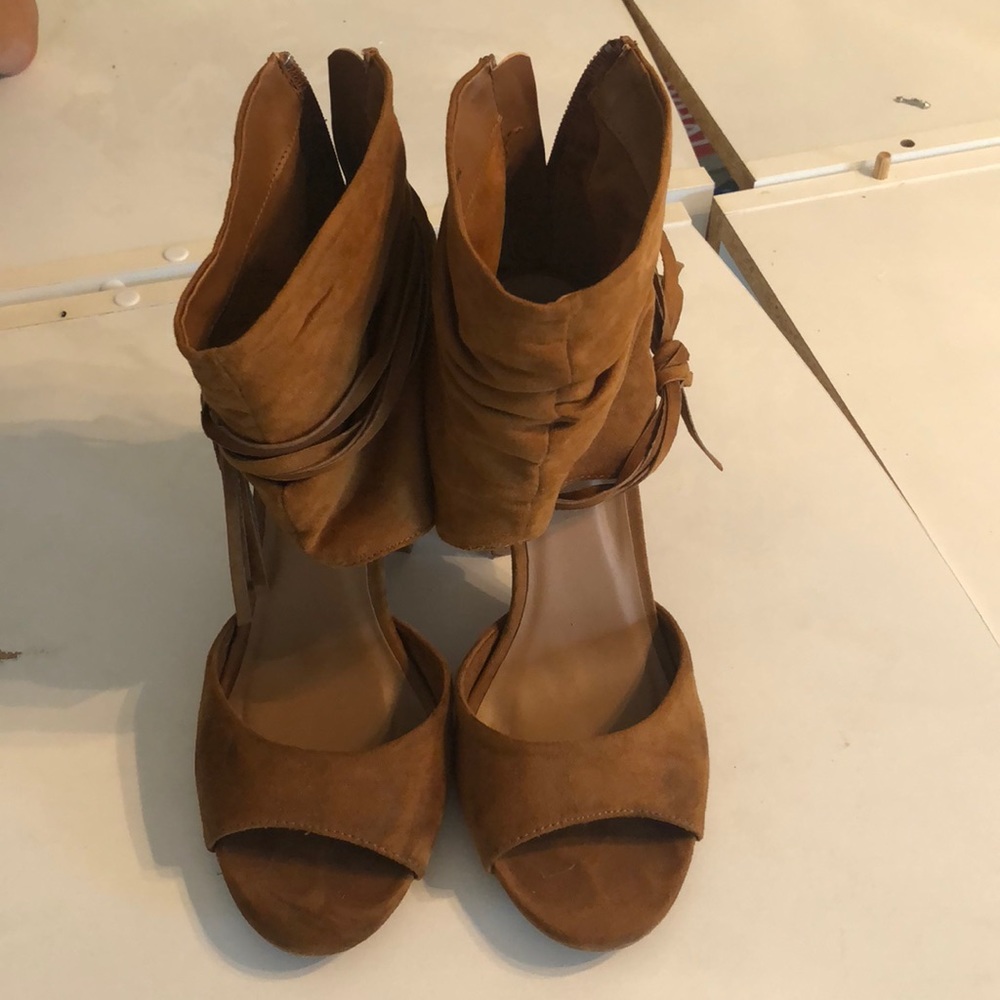 Bamboo Heels